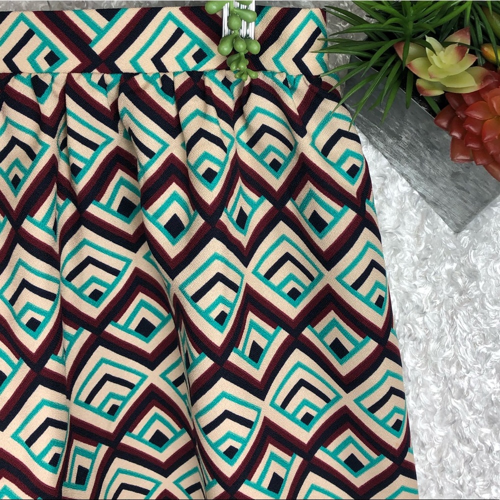 Everly Geometric Print Skater Skirt Size L